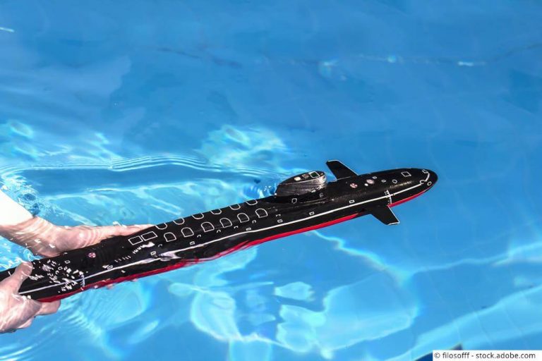 Modell Uboot tauchfähig ᐅ ferngesteuert, mit Kamera & Torpedo Modell Uboot tauchfähig ᐅ ferngesteuert, mit Kamera & Torpedo